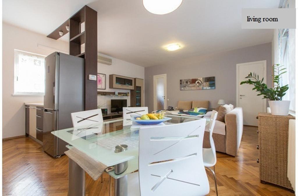 Apartment Atrium Plaza Zagreb Rum bild